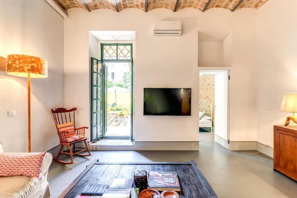 Appartamento Trastevere 2 Bdr Orto Botanico With Private Patio *
