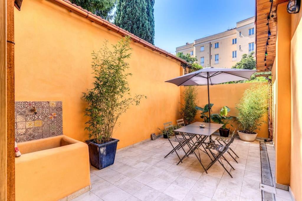 Appartamento Trastevere 2 Bdr Orto Botanico With Private Patio Roma