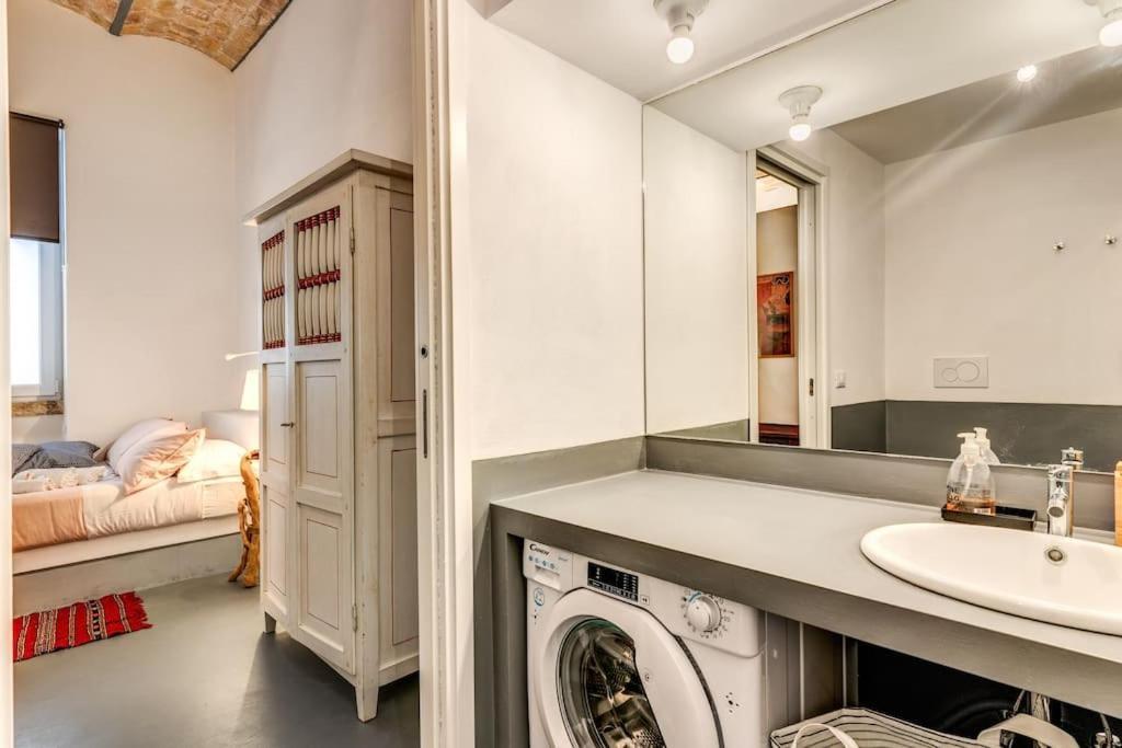 Appartamento Trastevere 2 Bdr Orto Botanico With Private Patio *