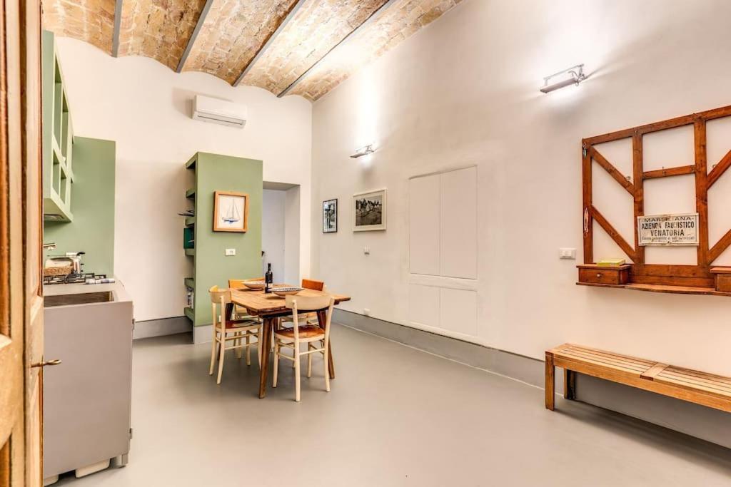 Trastevere 2 Bdr Orto Botanico With Private Patio * Roma